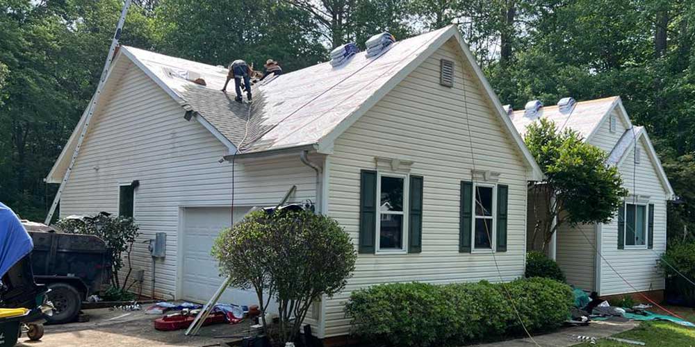Smart Choice Construction and Roofing Roof Repair Experts